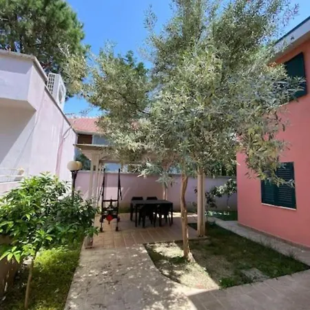 Luxury Near Sea With Private Pool Villa
